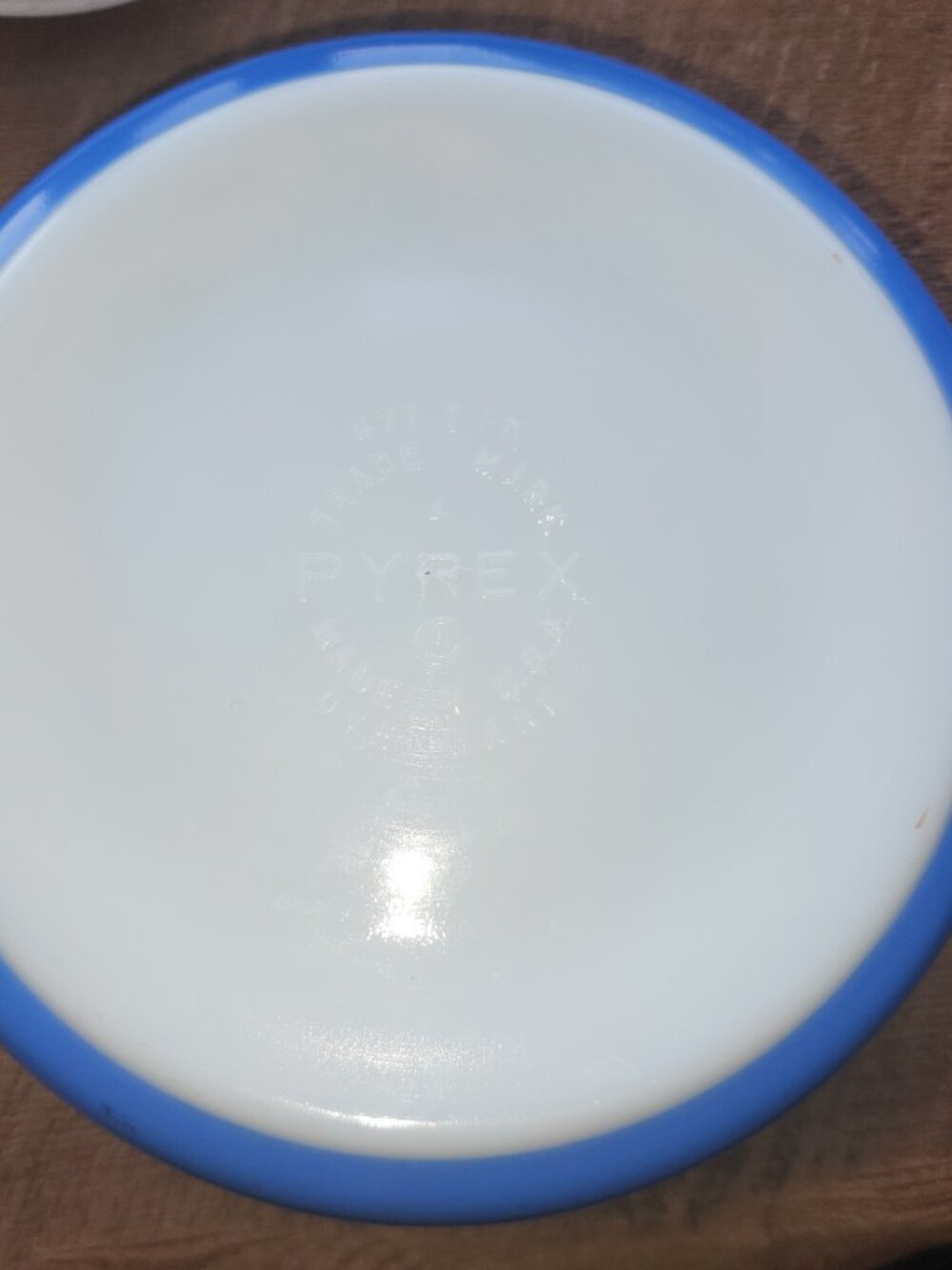 Pyrex Blue Barcode - Picture 5 of 13